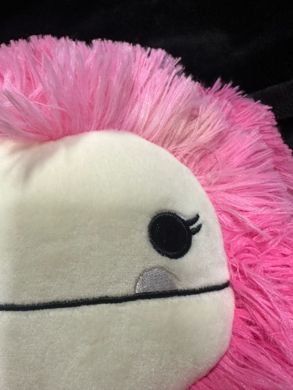 Squishmallows Jazwares Pink Bigfoot‎ Plush Valentine Heart Bow Stuffed Animal - Picture 4 of 9